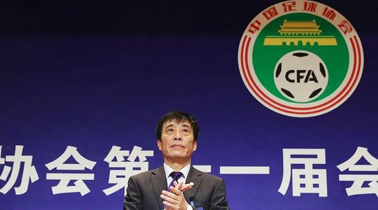 《温柔的背后》全集